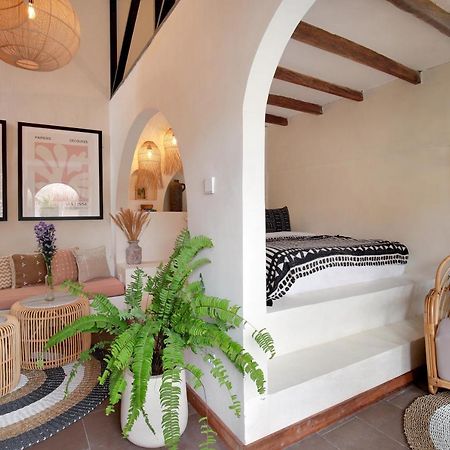Seminyak Beach Bungalow Studio Villa 1 With Private Pool Sbb1 Luaran gambar
