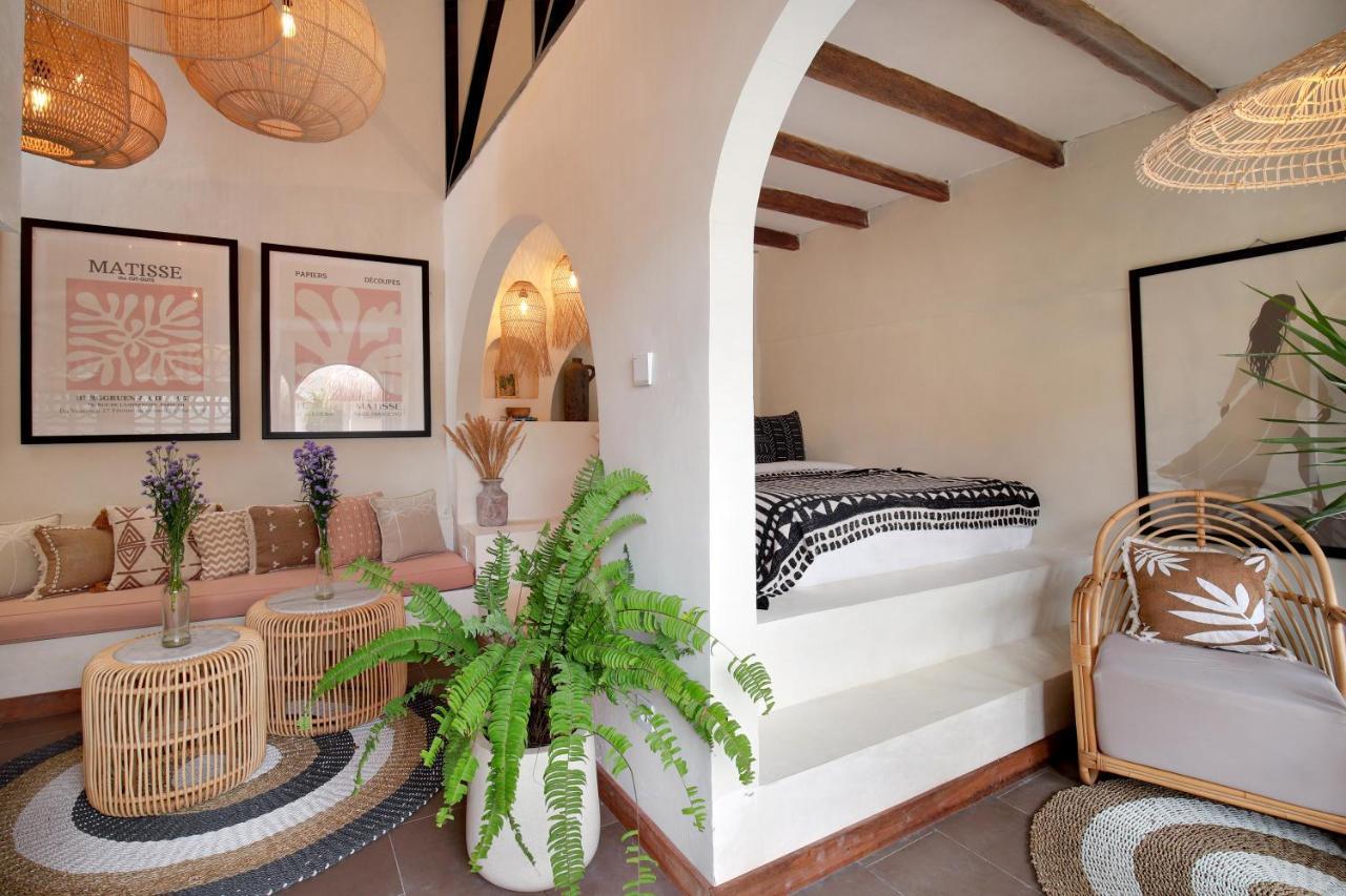 Seminyak Beach Bungalow Studio Villa 1 With Private Pool Sbb1 Luaran gambar